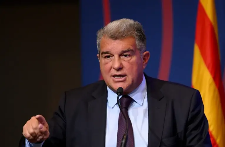 Jorge Mendes Bertemu Joan Laporta, Bahas Apakah Gerangan?